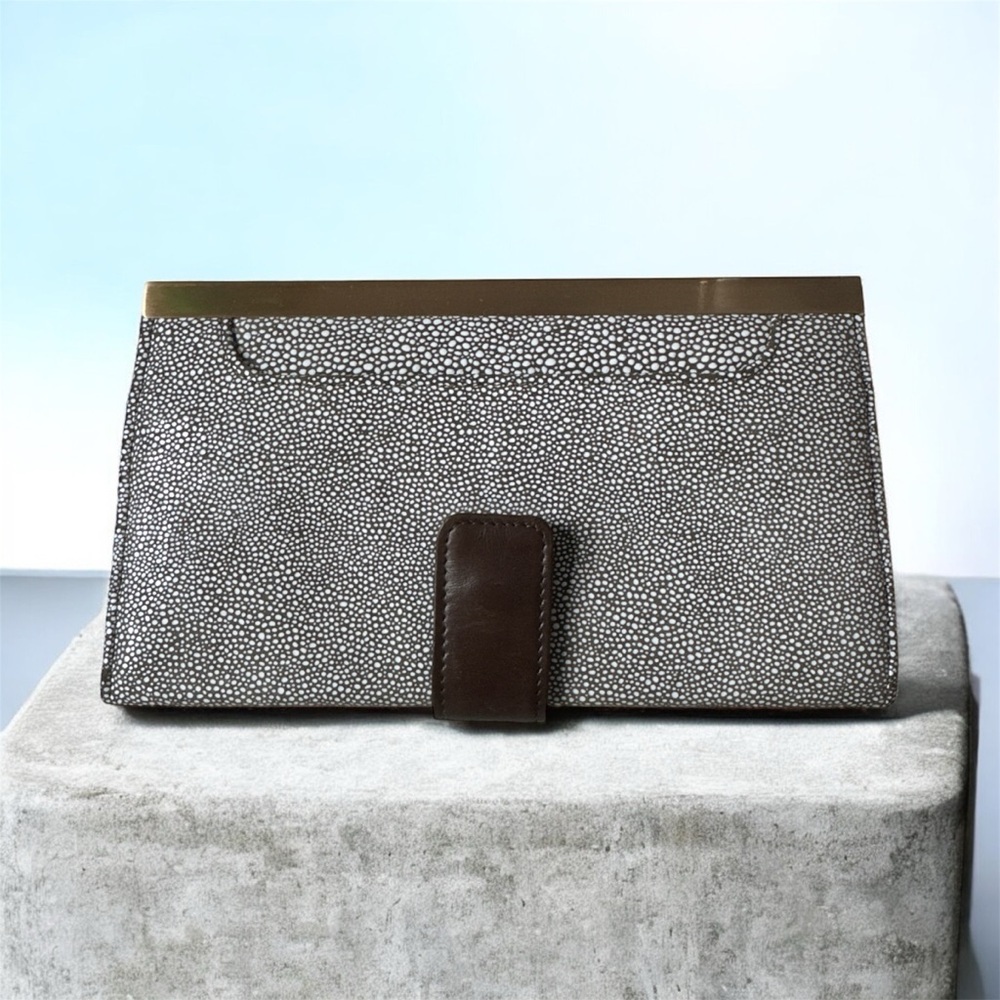 🔥 HOBO wallet shagreen metallic stingray NWOT super cute 🔥 premium finish